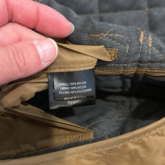 Bobby Jones NWOT Camel Hyland Water-Repellent Quilted Jacket Double Vent Large - Picture 7 of 9